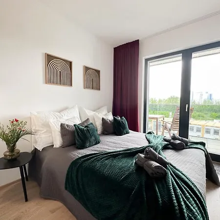 Real Living By Refa Balcony Retreat 75 Apartment Prague Exterior photo