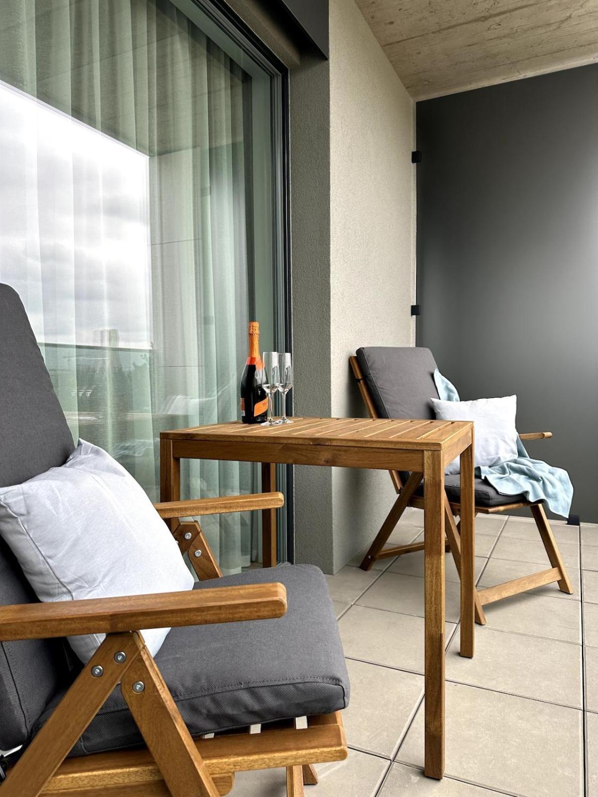 Appartement Real Living By Refa Balcony Retreat 75