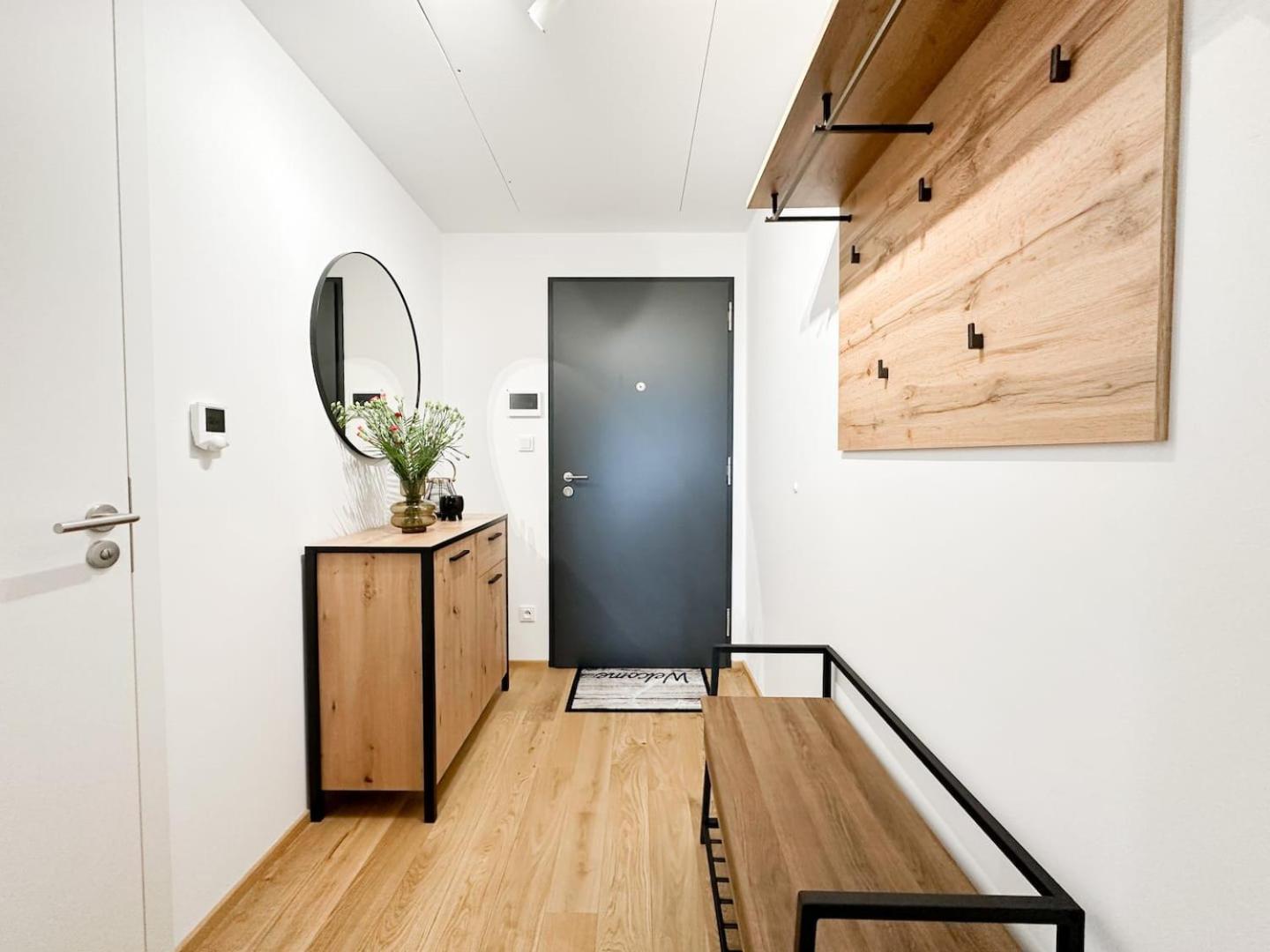 Real Living By Refa Balcony Retreat 75 Appartement Prague